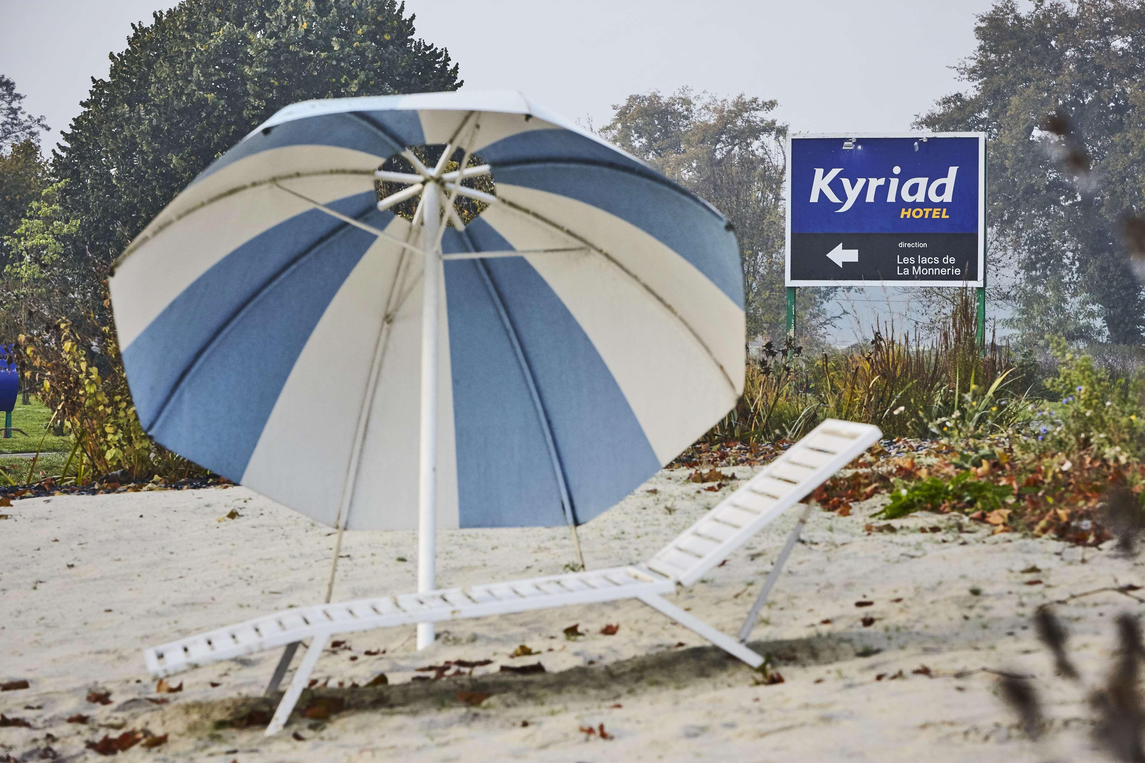 Kyriad Hotel La Flèche Exteriér fotografie